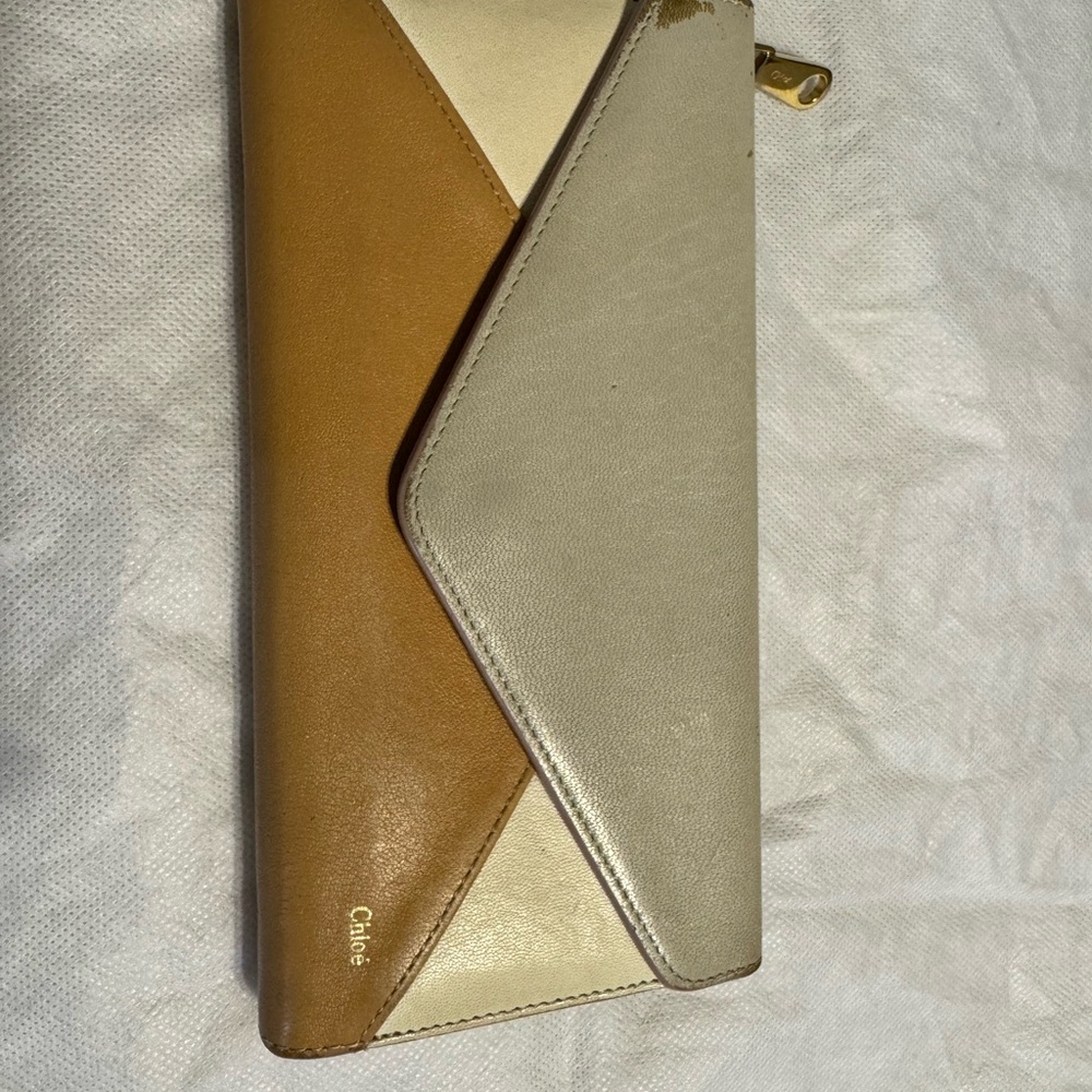 Chloe Tan and Cream Wallet Sleek Modern Design